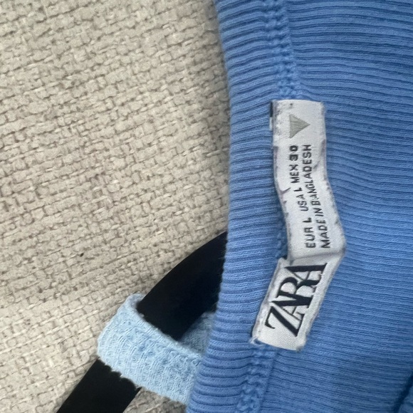 Zara Light Blue Ribbed Top - Picture 3 of 3